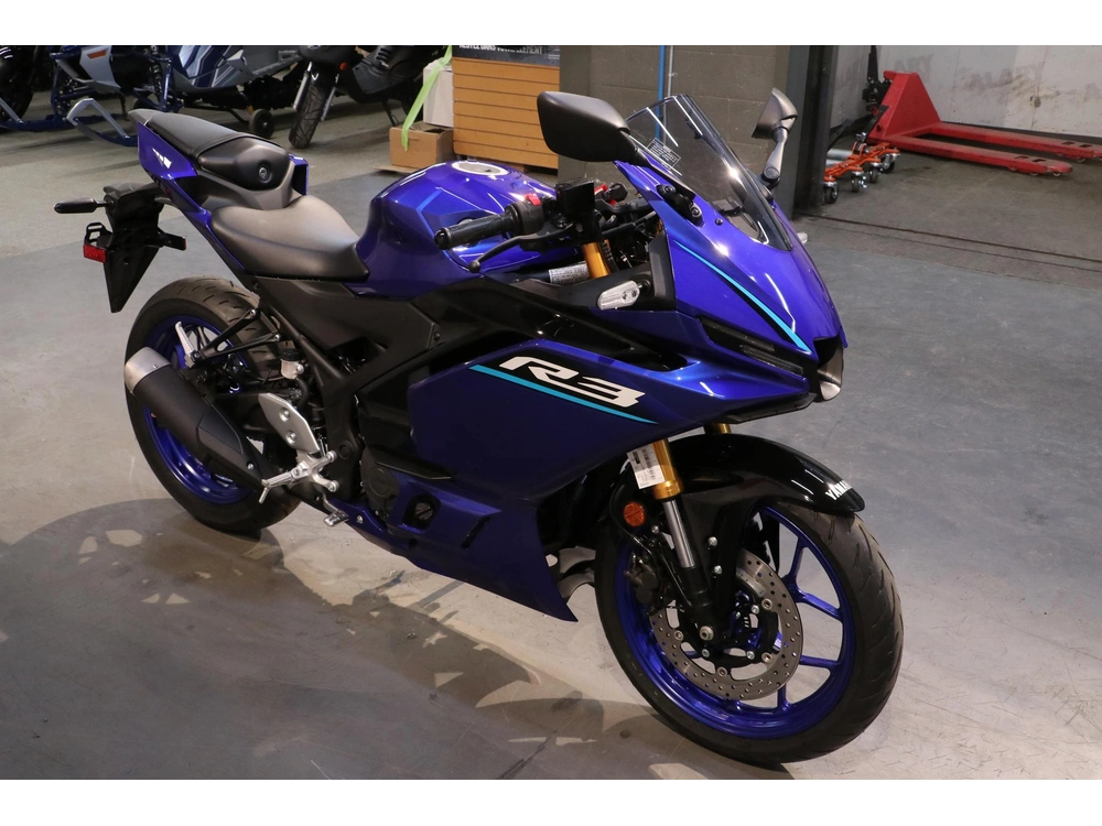 2026 Yamaha Yzf-r3 alt