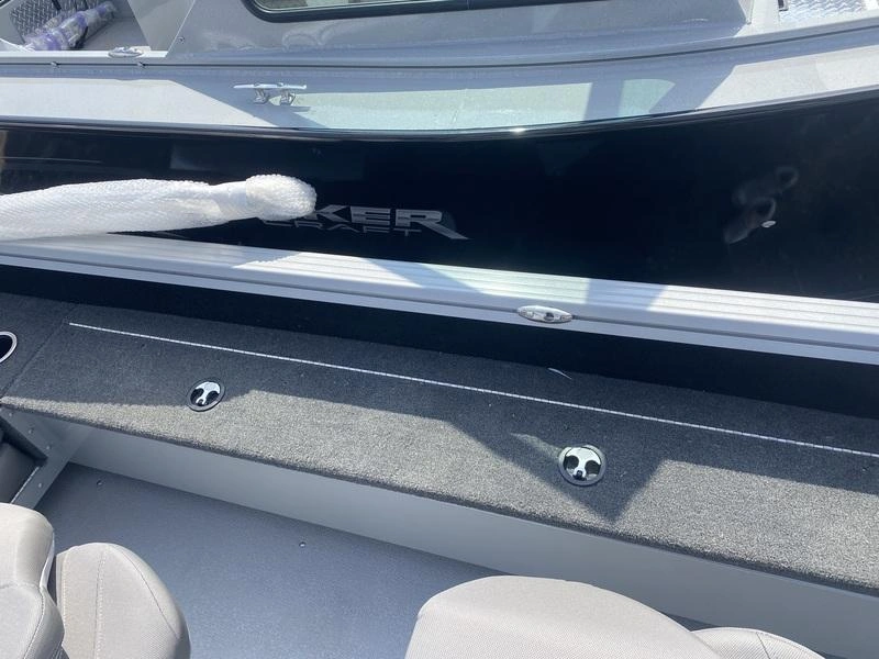 2023 Smoker-craft Adventurer 188 Fs alt