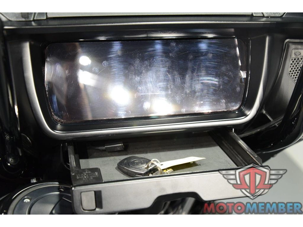 2024 Harley-davidson Flhx - Street Glide® alt