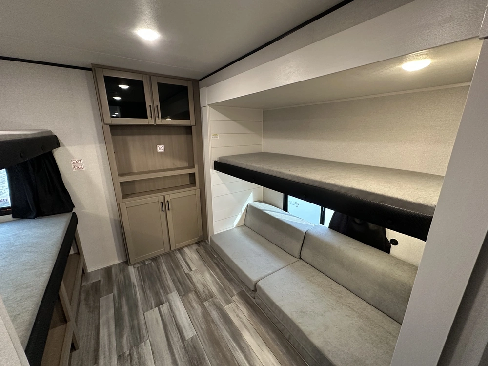 Jayco Jay Flight Slx 321bds 2026 alt