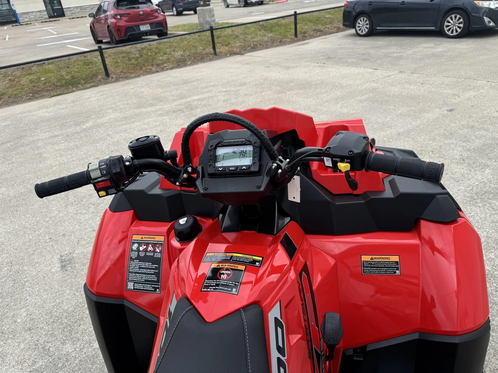 2026 Polaris Sportsman Xp 1000 Mud Ed Indy Red Pearl Mud Edition Mud Edition alt