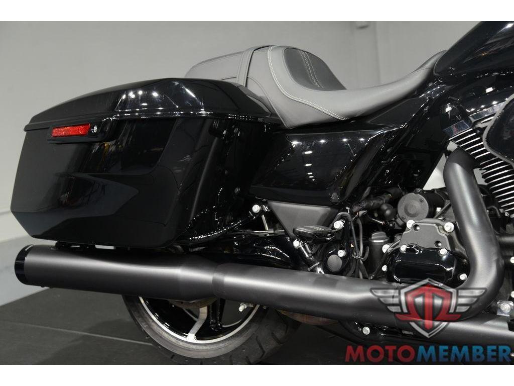 2024 Harley-Davidson Street Glide Base for Sale