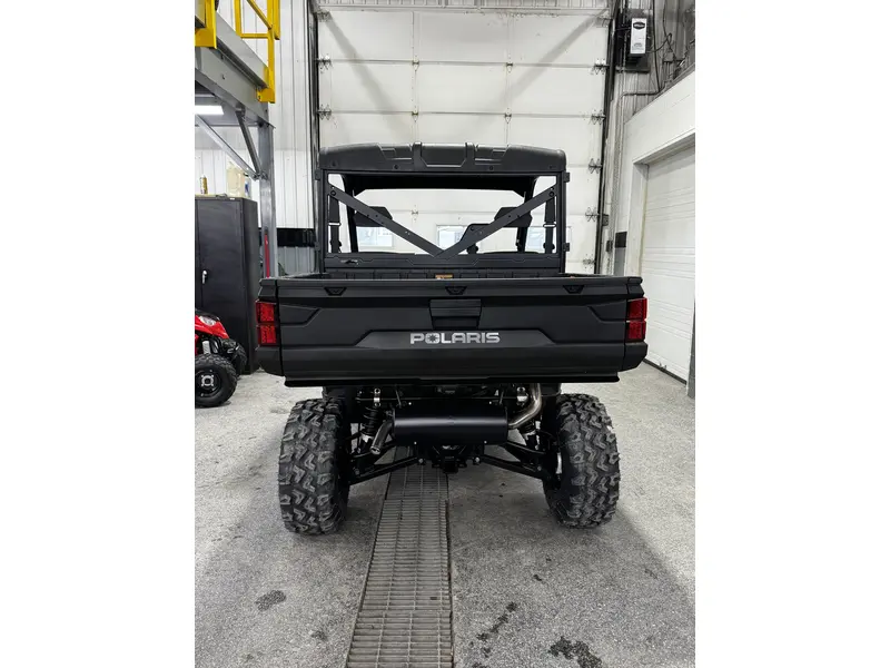 2026 Polaris RANGER 1000 PREMIUM thumbnail 3