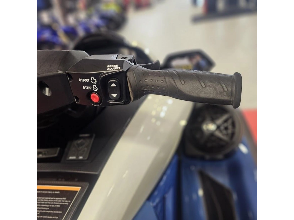 2025 Yamaha Fx Limited Svho alt