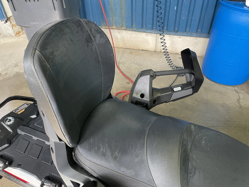 Ski-doo Grand Touring Sport 600 Ace 2026 alt