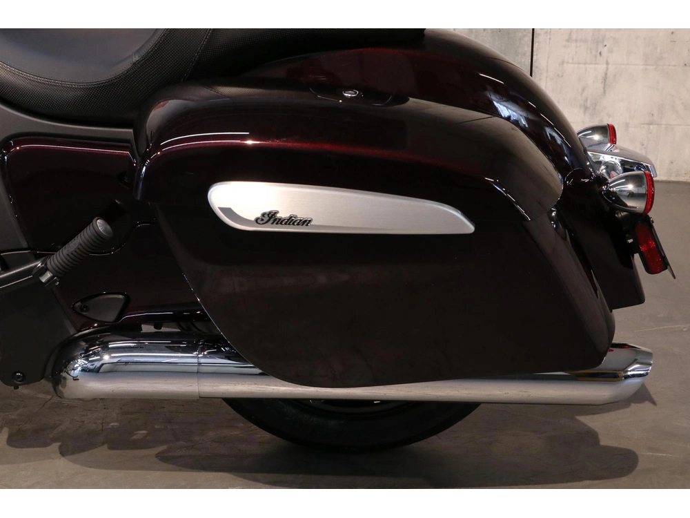 2026 Indian Motorcycle Challenger Limited alt