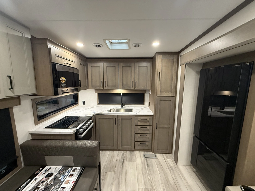 Kz-rv Durango H-t 232mld 2026 alt