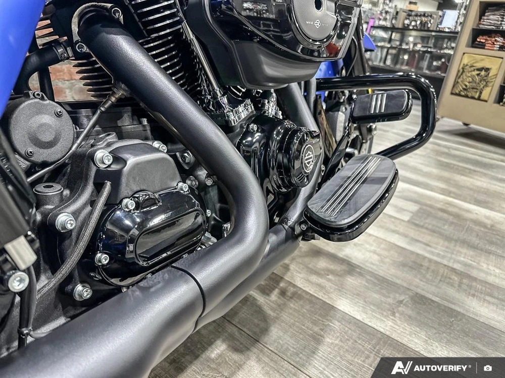 2026 Harley-davidson Road Glide alt