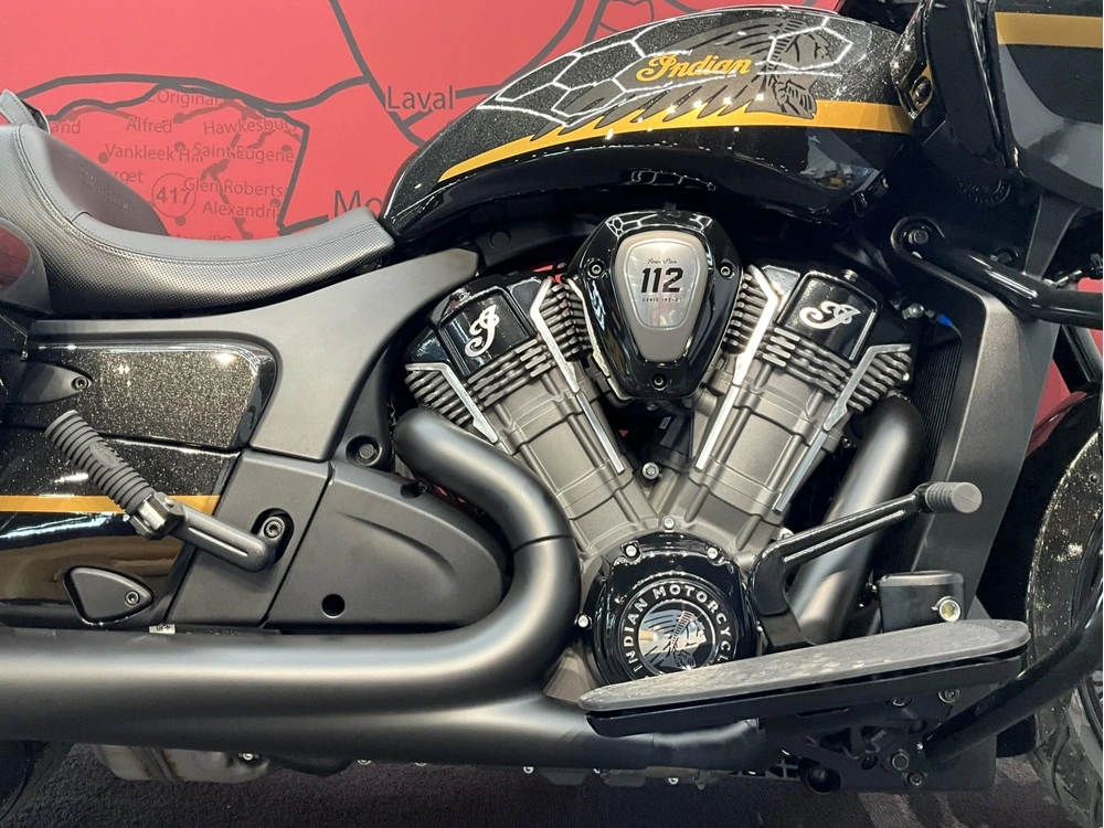 Indian Motorcycle Challenger Dark Horse 112 2026 alt