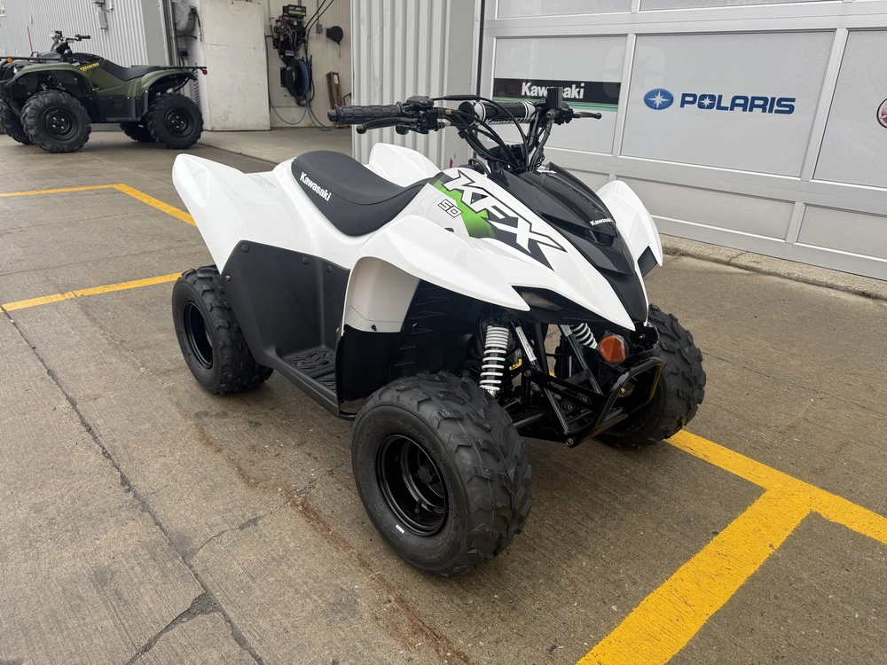 Kawasaki Kfx50 2026 alt