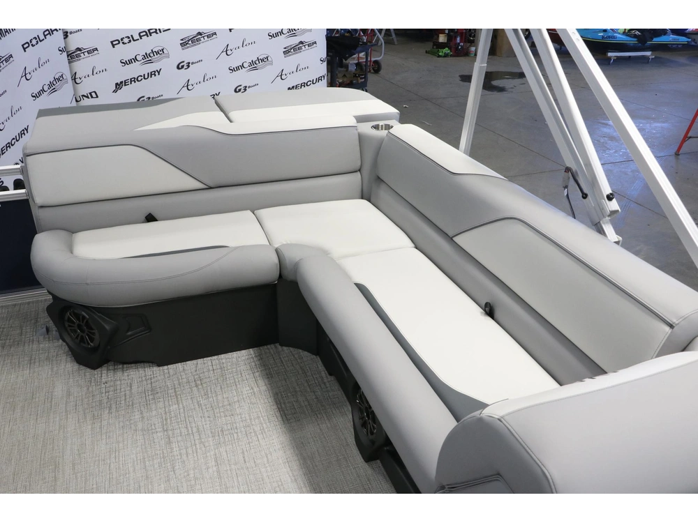 Avalon 2180 Venture Cruise + Yamaha 70 Hp 2026 alt