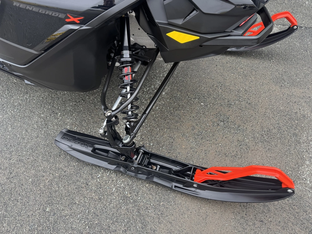Ski-doo Renegade X 900 Ace Turbo R 2024 alt