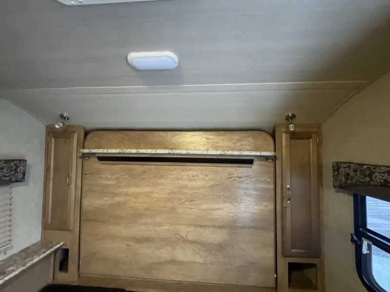 2018 Gulfstream VISTA 19RBS thumbnail 4