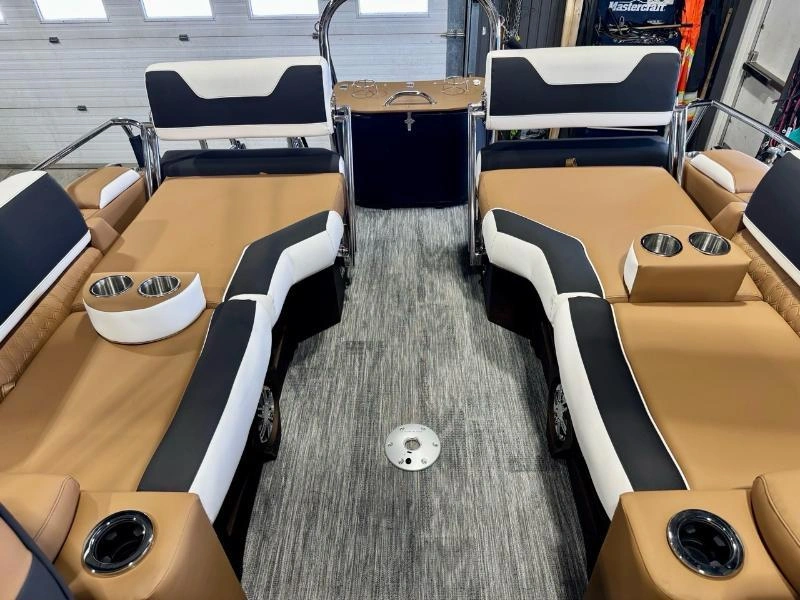 2026 Avalon Catalina Quad Lounger 23 Pieds alt