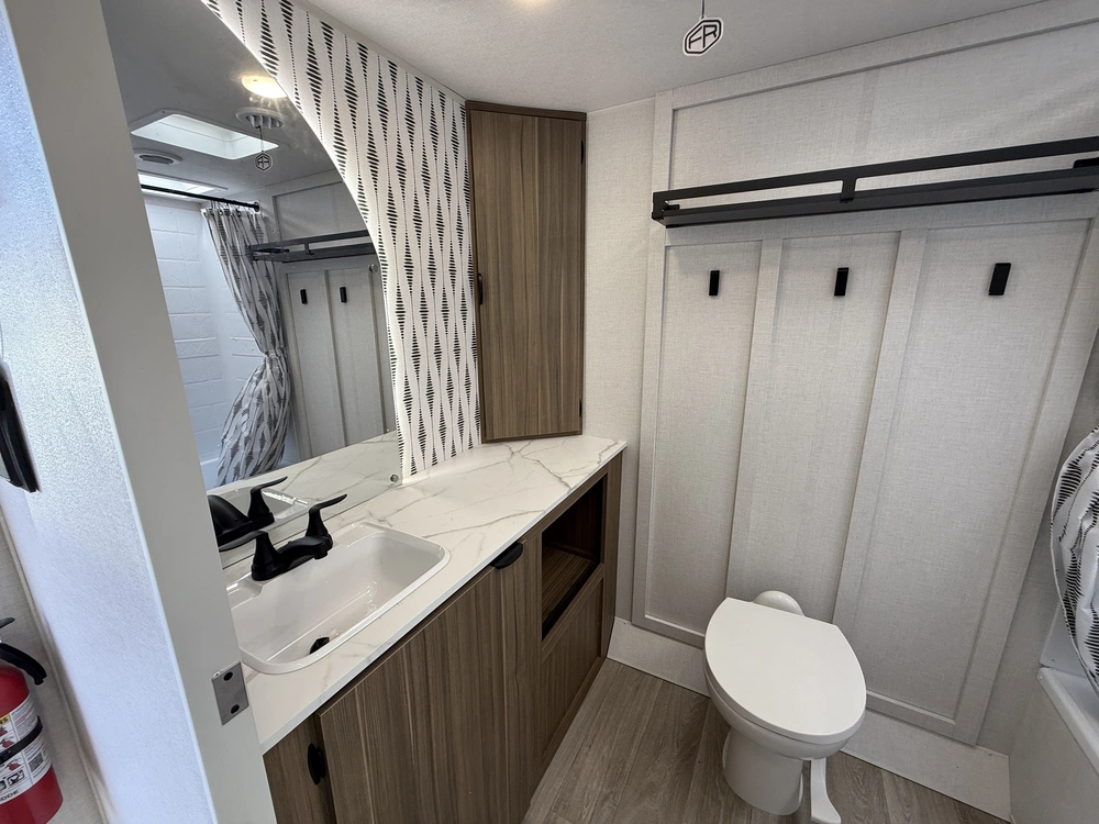 2026 Salem 25ice alt