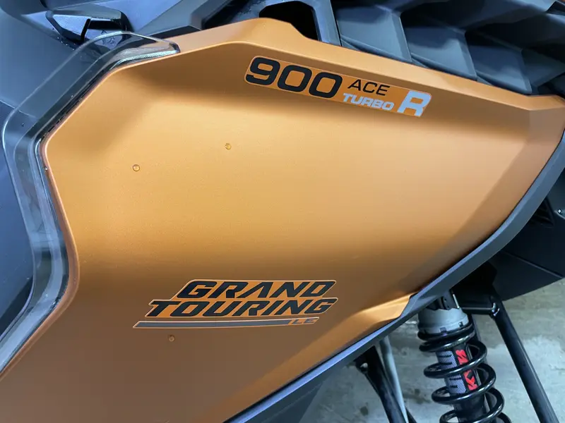 2025 Ski-Doo Grand Touring LE 900 ACE Turbo R