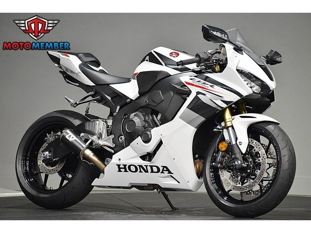 2026 Honda Cbr1000rr alt