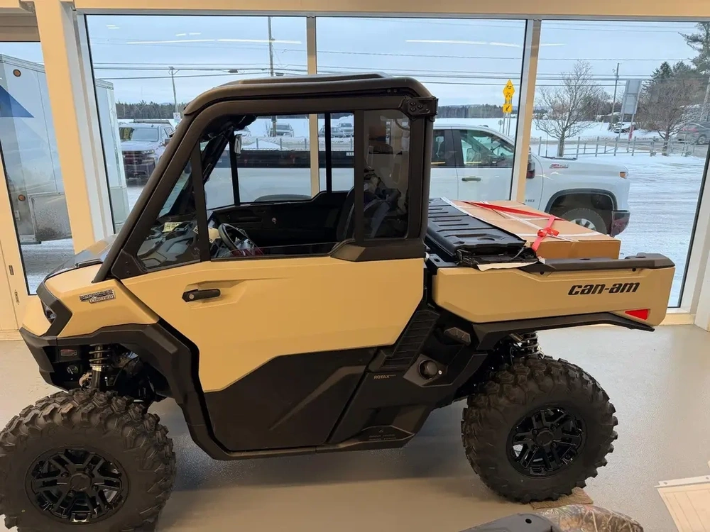 Can-am Defender Limited Cab Hd11 2026 alt