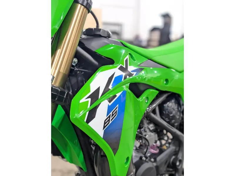 Kawasaki KX85 2026 🎯 Motocross 85cc Junior Compétition Performance YZ85 SX85 CRF150R Progression 🟢 2026