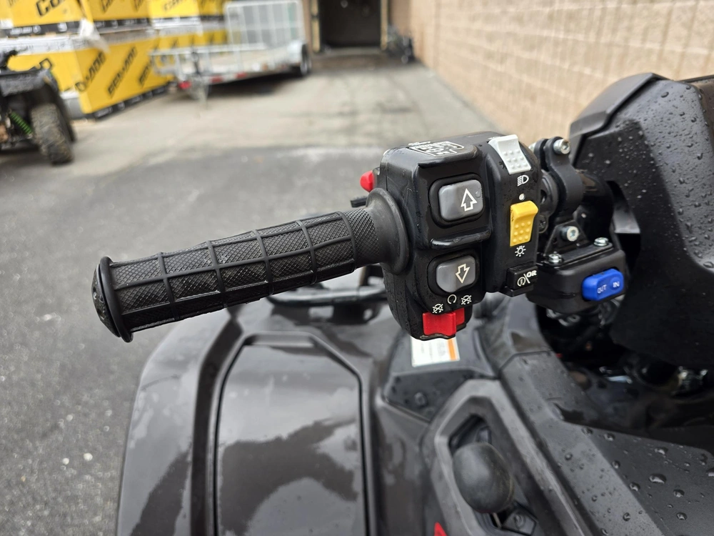 2024 Honda Honda 520 alt