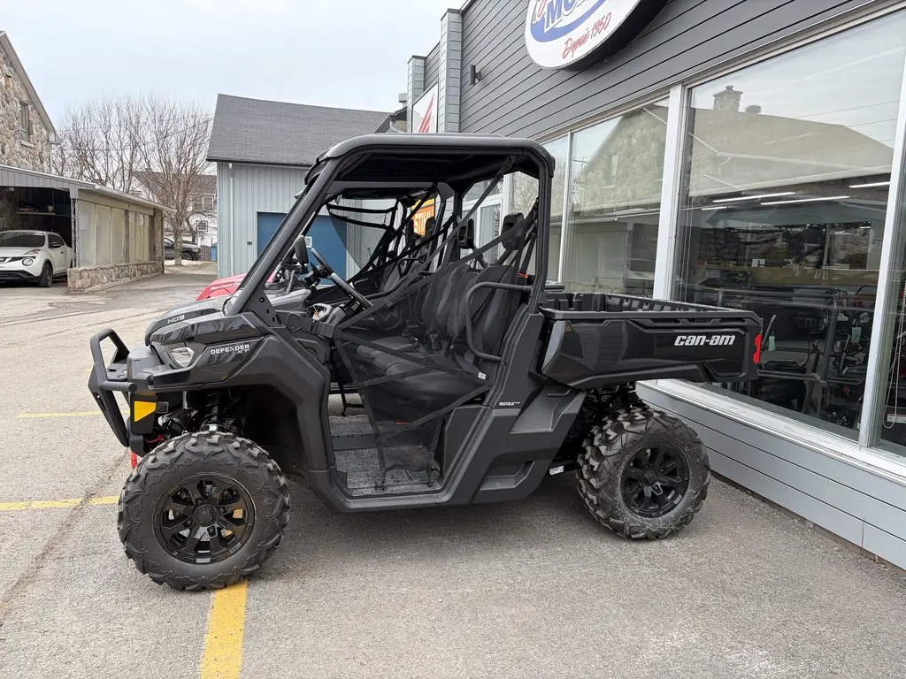 Can-Am DEFENDER XT HD9 2025