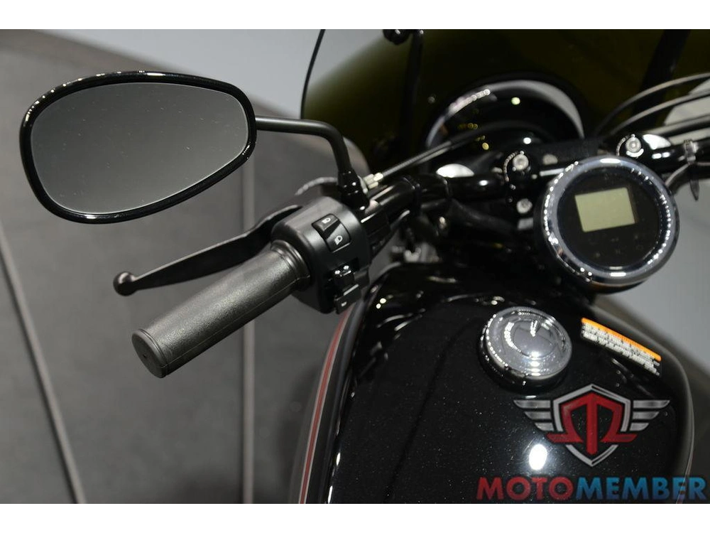 2015 Yamaha Bolt™ R-spec alt