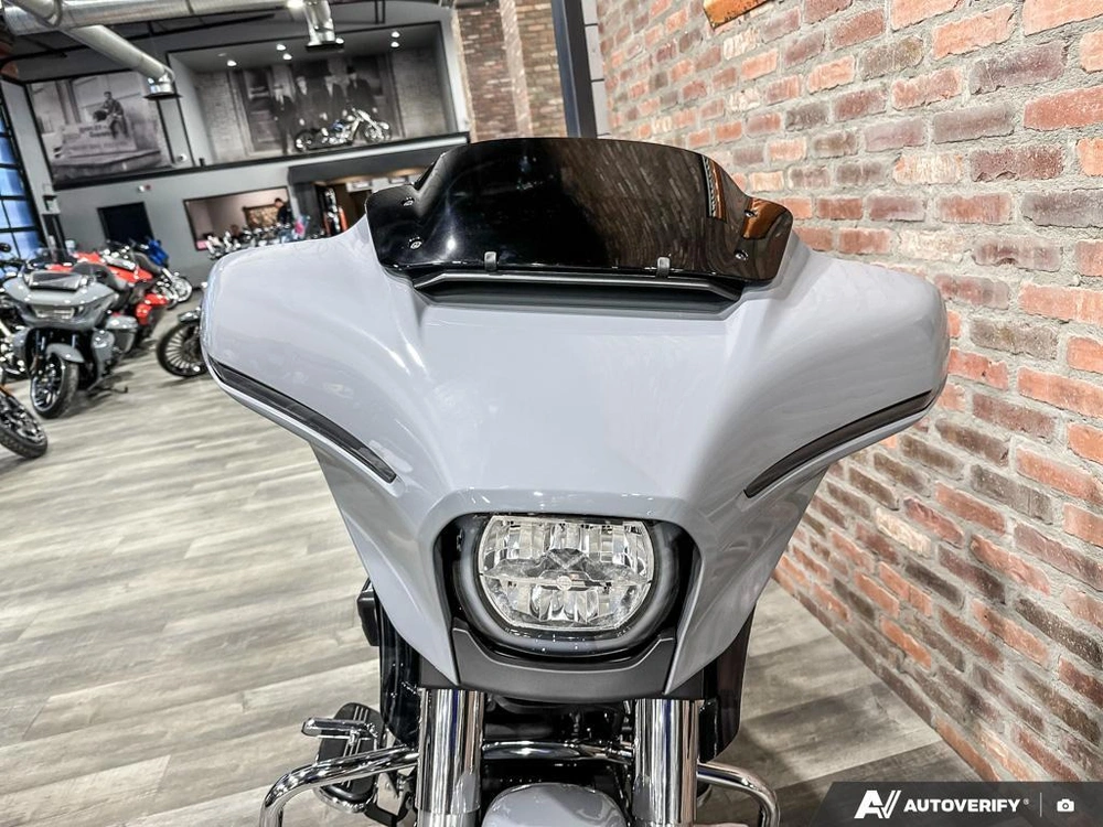 2026 Harley-davidson Street Glide alt