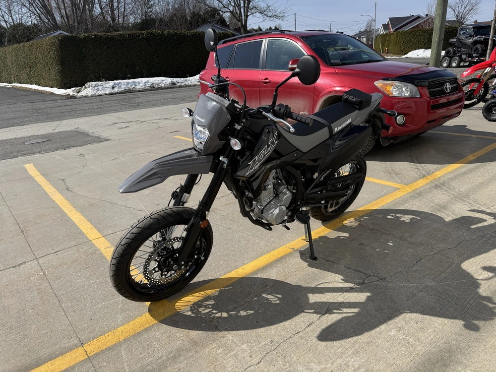 Kawasaki Klx300sm 2026 alt