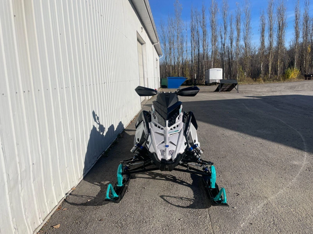 Polaris 9r Sb Assault 146 2025 alt
