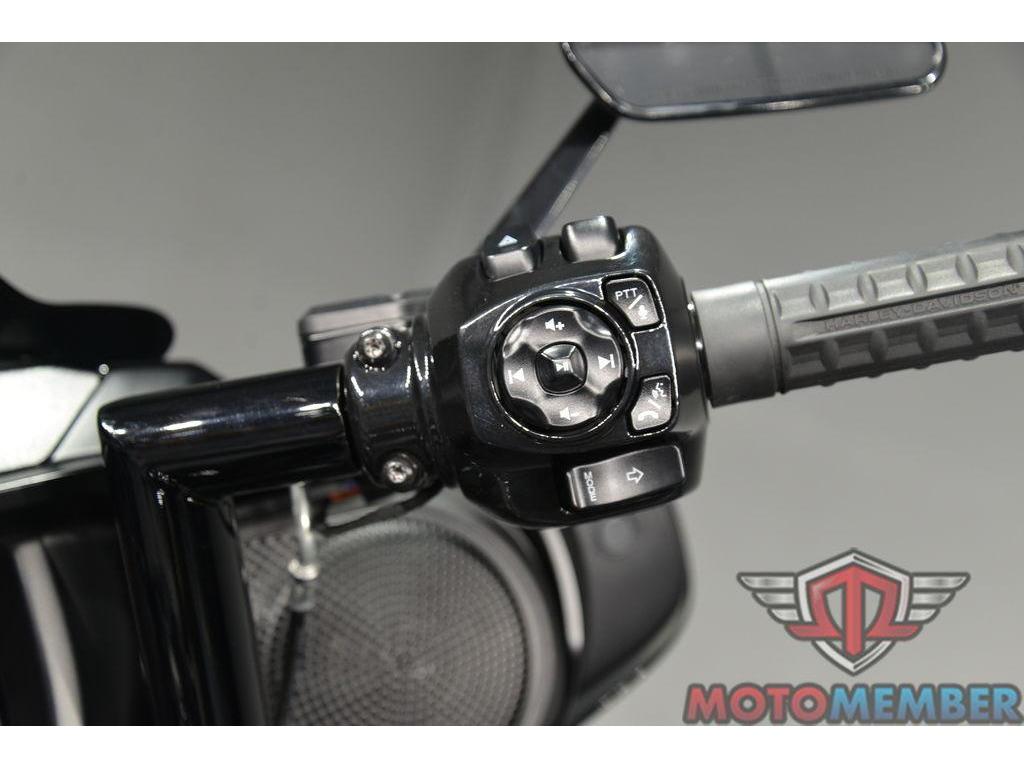 2024 Harley-Davidson Street Glide Base for Sale
