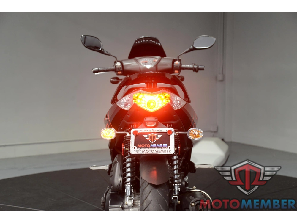 2013 Kymco Super 8 150 alt