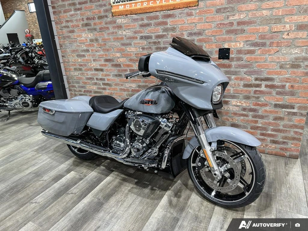 2026 Harley-davidson Street Glide alt