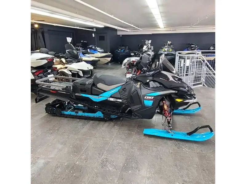 Lynx COMMANDER RE 900 ACE Turbo R PowderMax 1.75'' E.S. w/ 10.25'' Touchscreen 2026