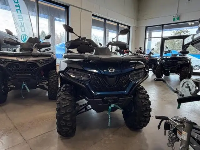 2026 CFMOTO CForce 600 Touring thumbnail 5