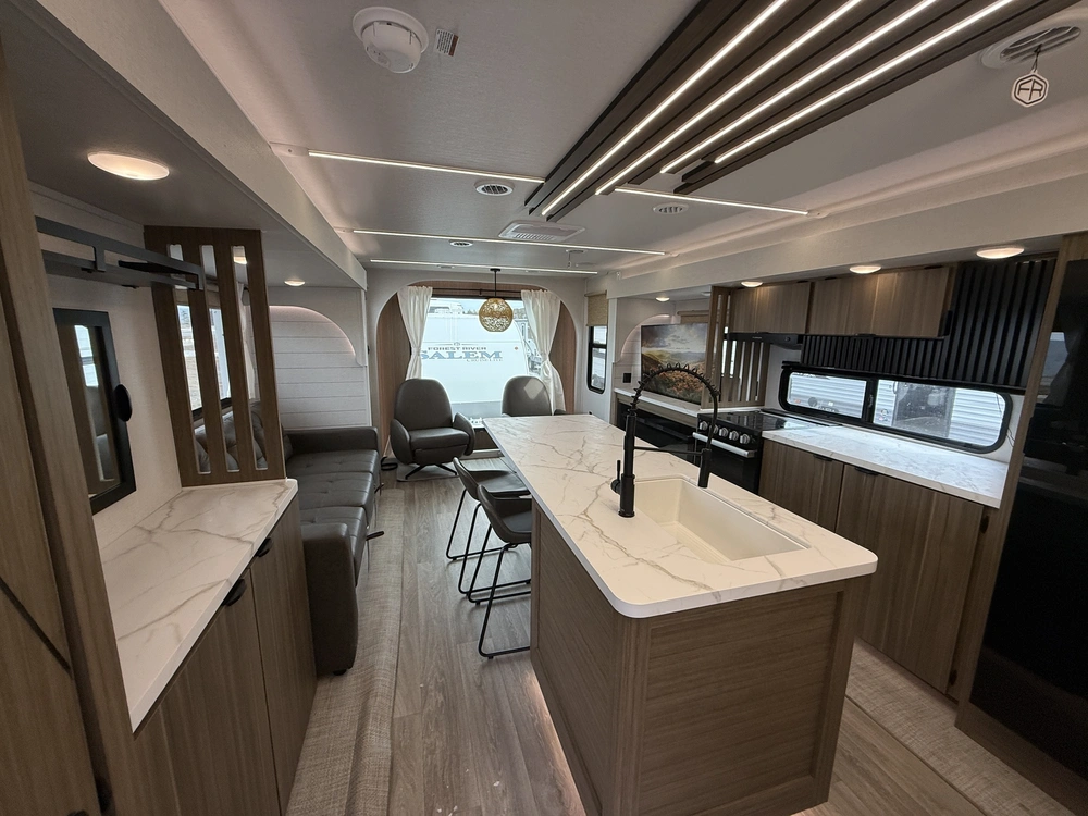 2026 Salem 270zen alt