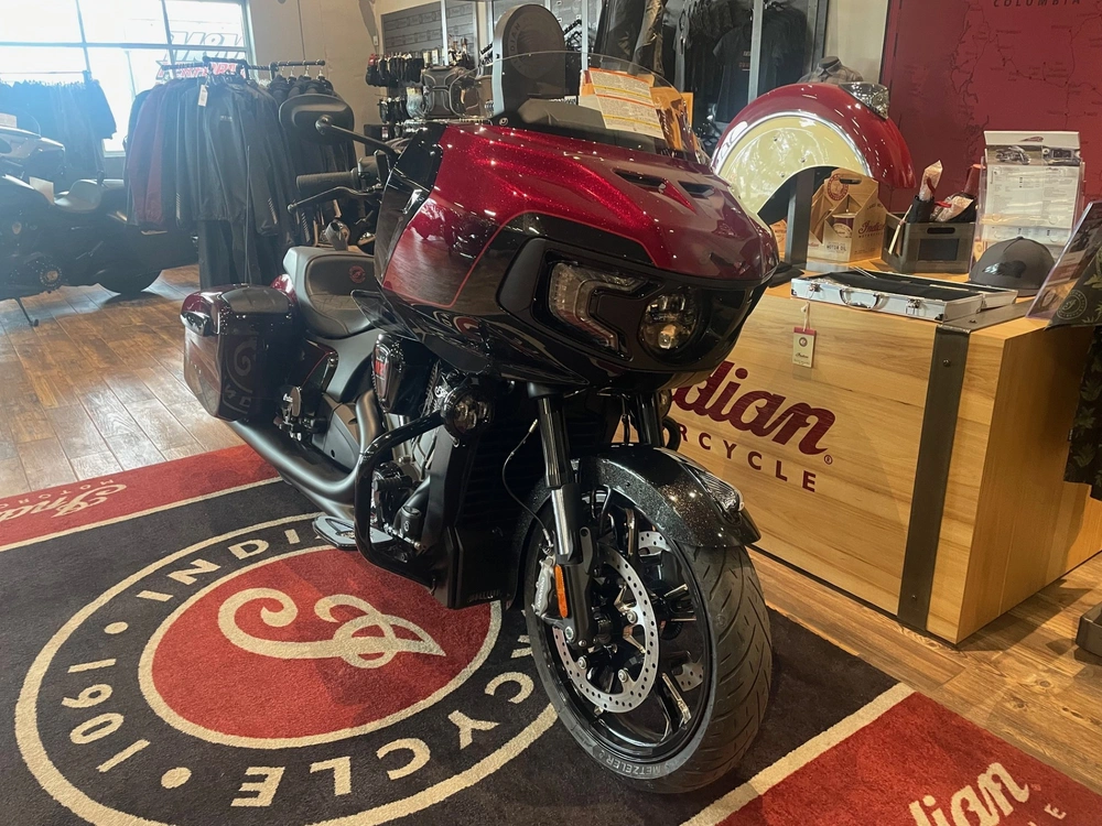 2026 Indian Motorcycle Challenger 125th Anniversay Ed - Red W/ Blk Crstl alt