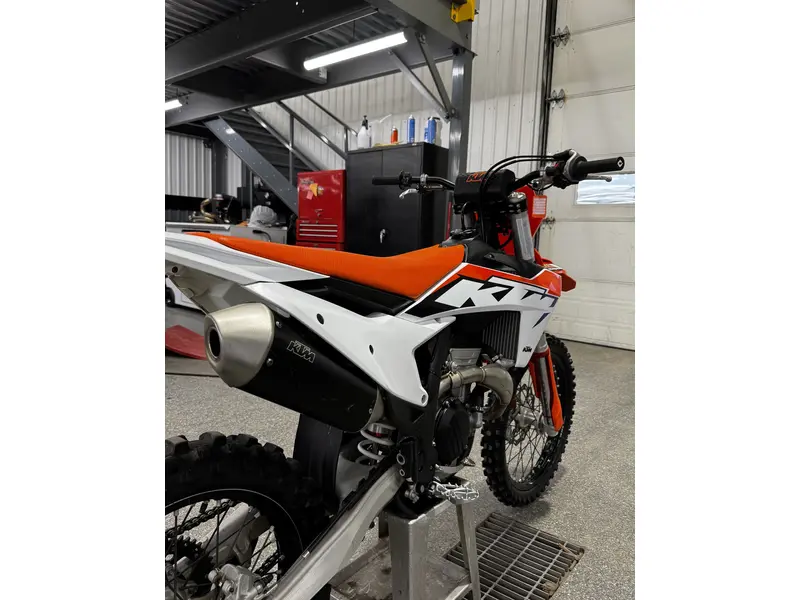 2023 KTM 350 SX-F thumbnail 10