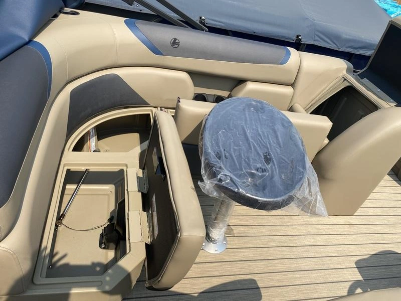 2023 Legend Boats E-series 21 Cruise Sport Pro alt