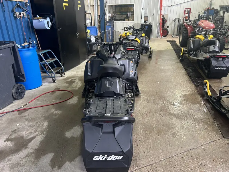 2024 Ski-Doo Renegade Adrenaline 900 ACE