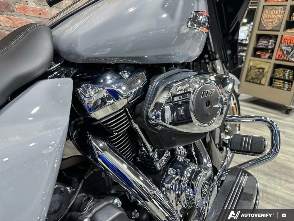 2026 Harley-davidson Street Glide alt