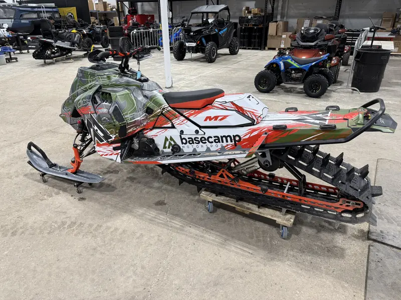2026 Ski-doo Summit X Expert 154 850 Etec Tgtm alt