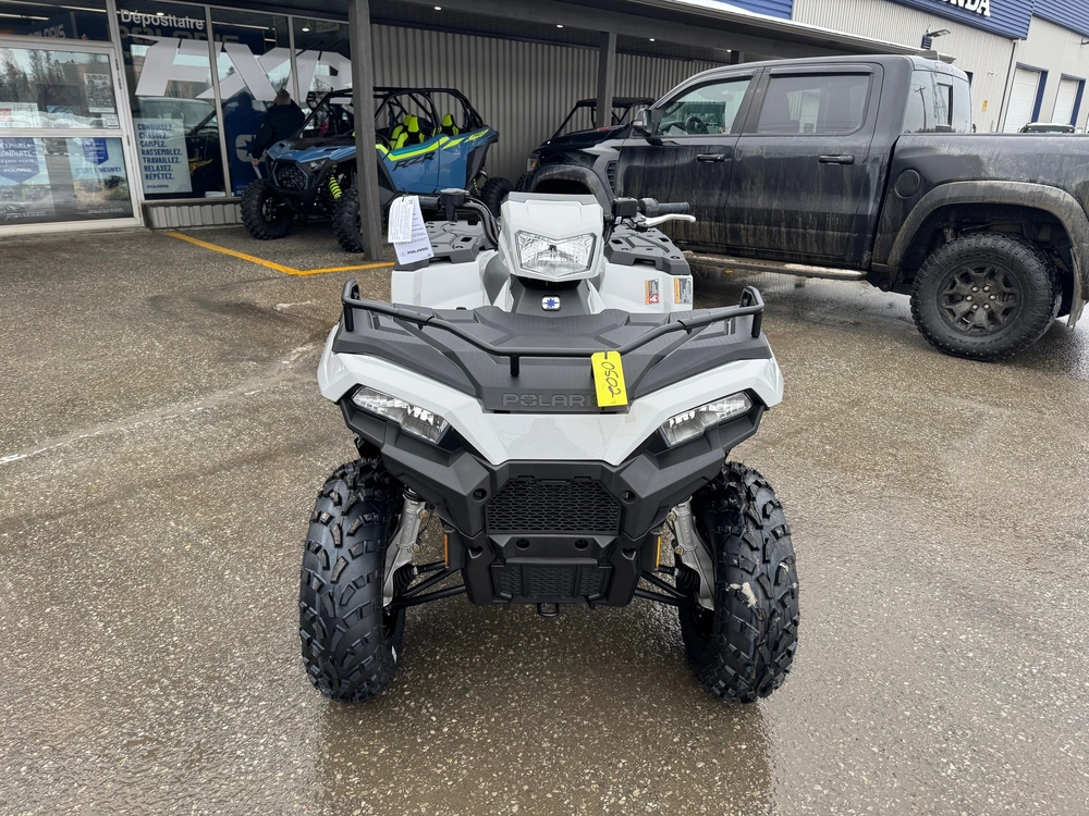Polaris Sportsman 570 Ghost Gray 2026 alt
