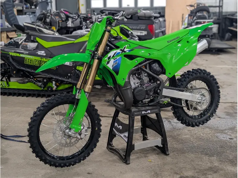 Kawasaki KX85 2026 🎯 Motocross 85cc Junior Compétition Performance YZ85 SX85 CRF150R Progression 🟢 2026