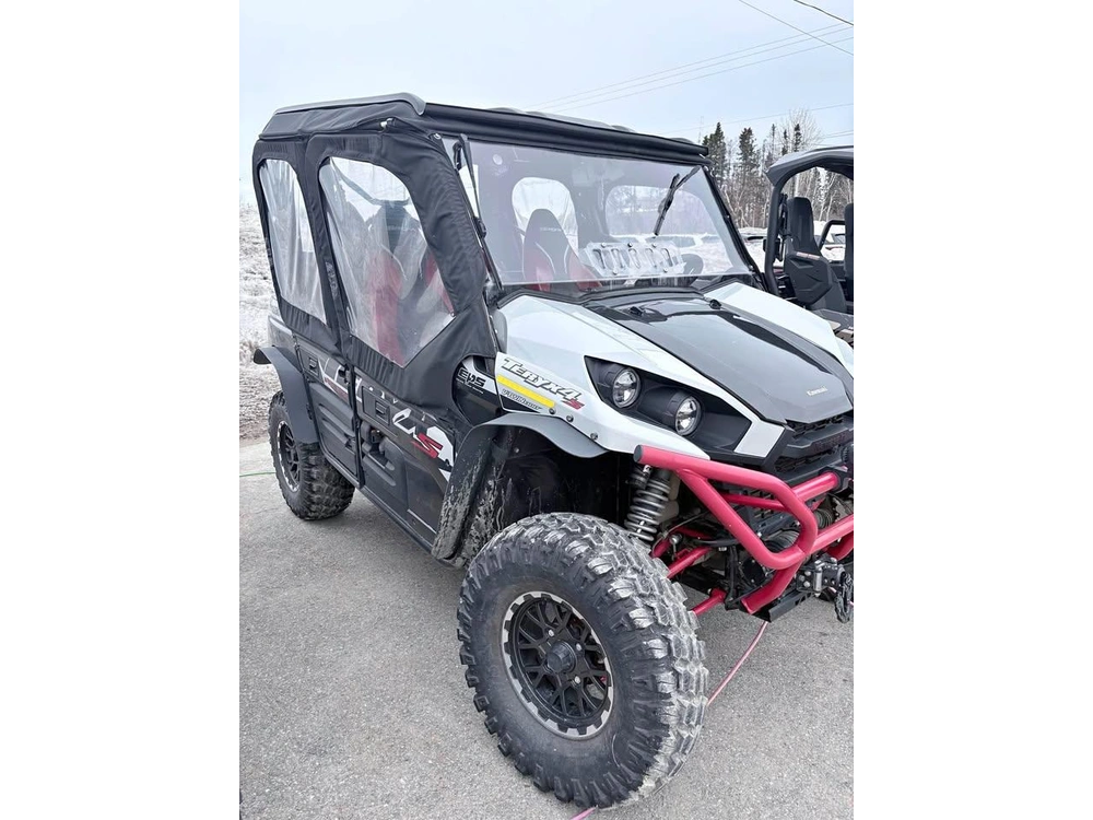 2023 Kawasaki Teryx 4 alt