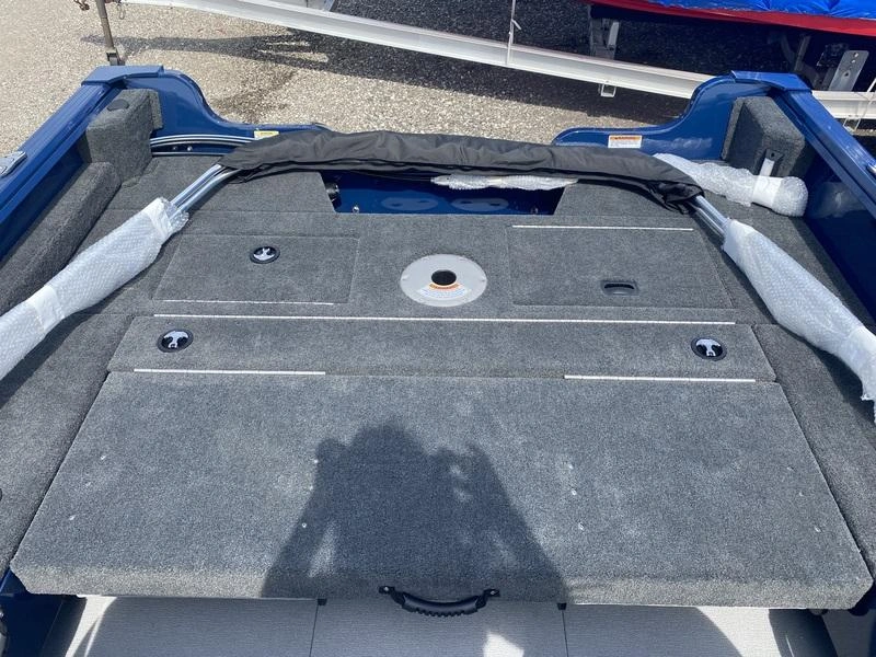 2025 Smoker-craft Excursion 166 Dc alt