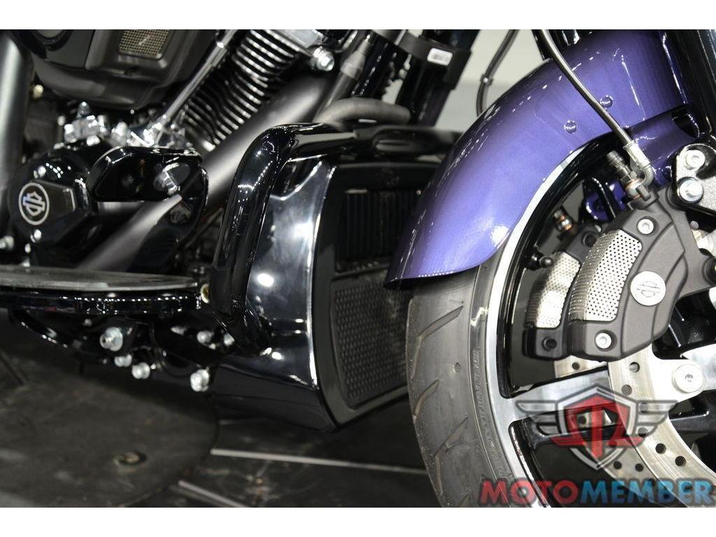 2026 Harley-Davidson Road Glide Base for Sale