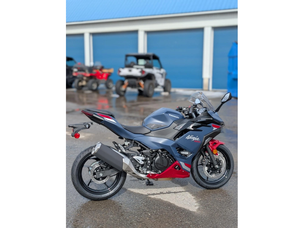 2026 Kawasaki Ninja 500 Se Bleu 🎯 Sport 500cc A2 Débutant Comparatif R3 Cbr500 Performance 🟢 alt