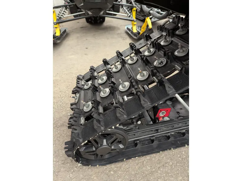 Ski-Doo MXZX600 137 UVRG 2024