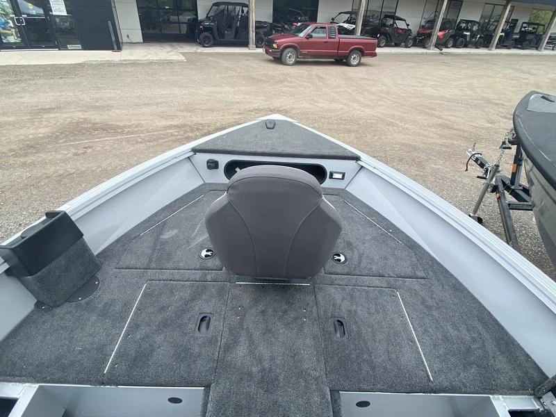 2023 Smoker-craft Excursion 176 T Pro alt