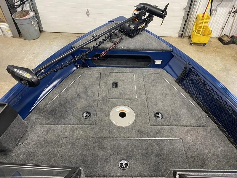 2026 Smoker-craft Excursion 176 Dc alt